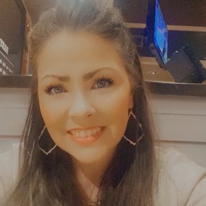 Meet your Posher, Mandy